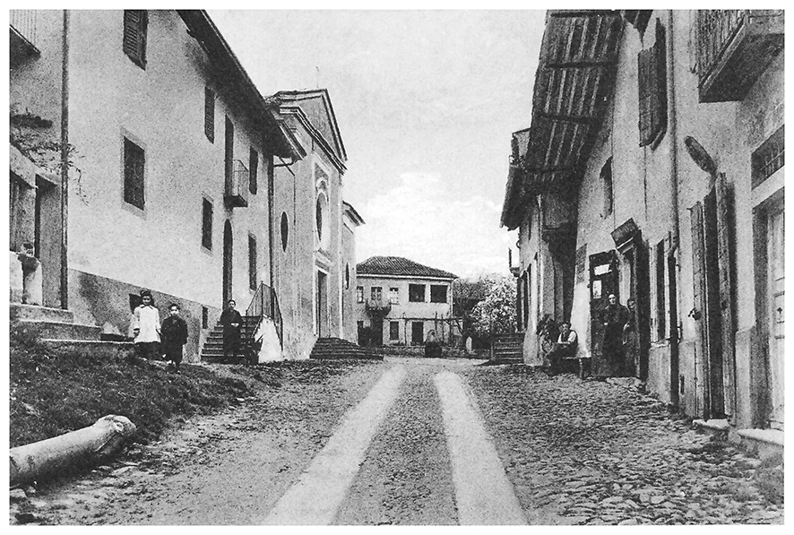 Paese anni 40