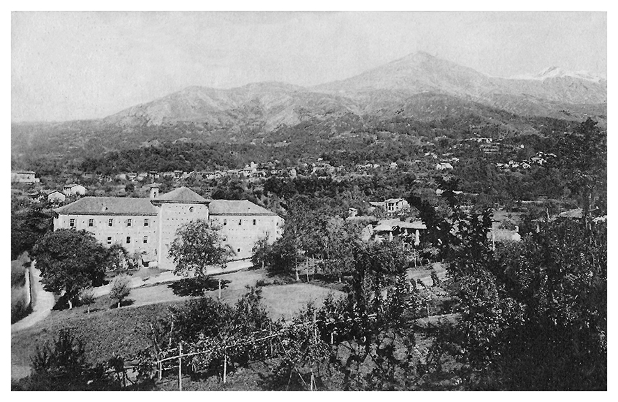 Vista sul Santuario di Piova